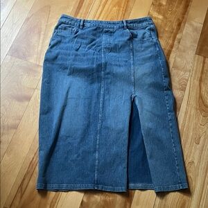 HALARA Dark Blue Denim MIDI Skirt with side slit